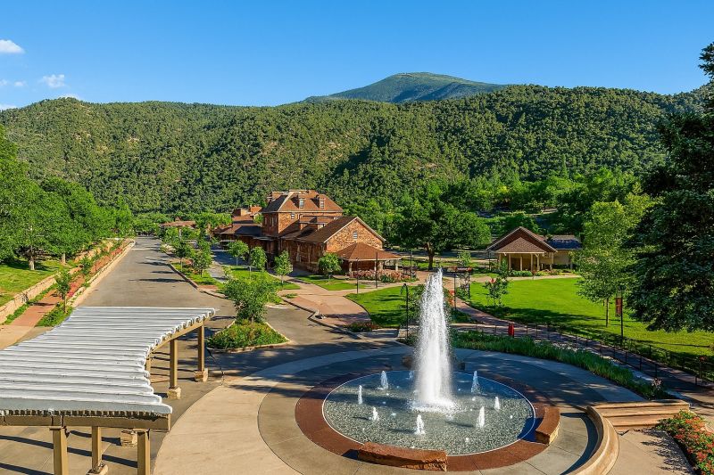 Best Bathtub Installation pros in Glenwood Springs, CO